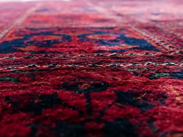 carpet red tying