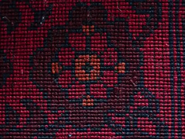 carpet red tying