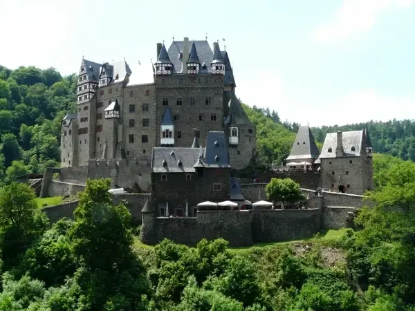 castle eltz castle knight's castle