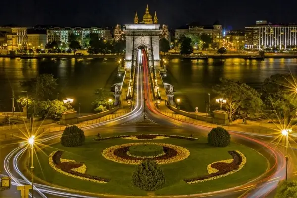 chain bridge budapest united states