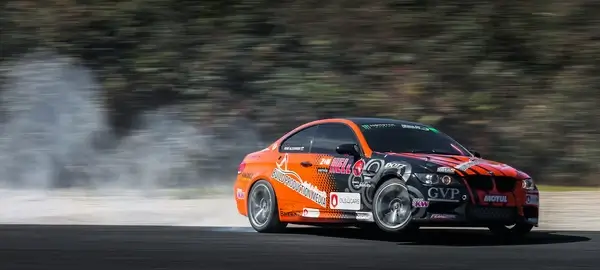 championnat europen de drift bordeaux mrignac gironde 13 et 14 septembre 2014 bmw m3 moteur engine puissance power car speed vitesse explorer explore circuit champion picture image photography king of europe koe wwwsupercar roadtripfr
