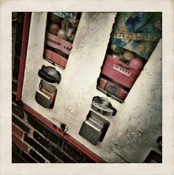 chewing gum automatic childhood memory