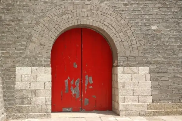 chinese gate