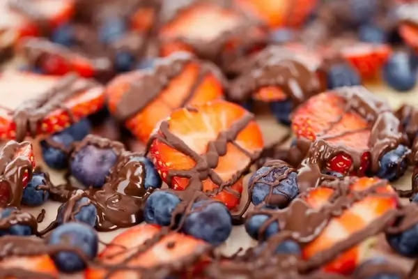 chocolate fruit cake