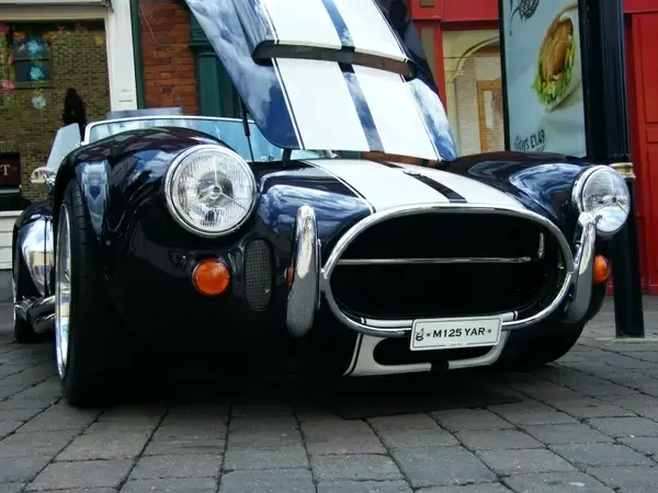 classic car cobra