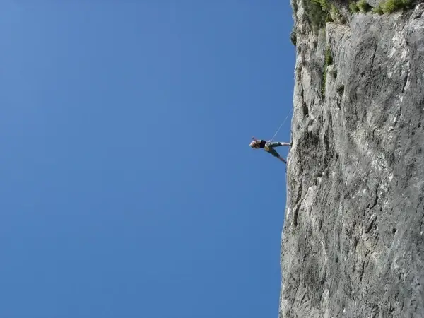 climb rock climber
