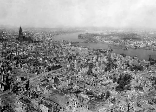 cologne bombing destruction