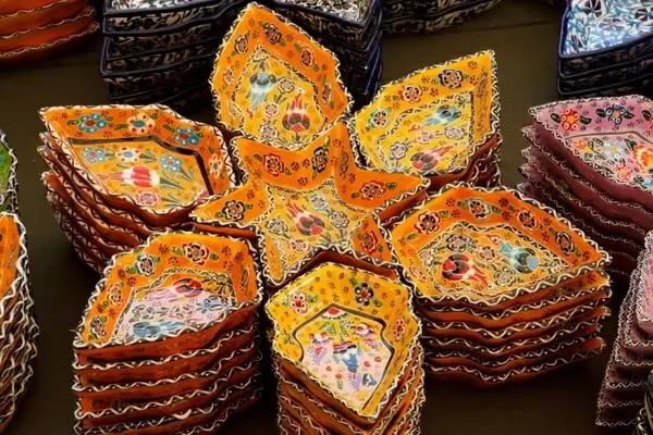colorful turkish ceramics