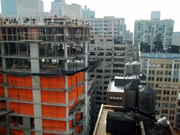 construction on a hirise