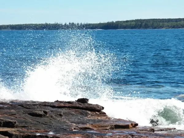 crashing waves