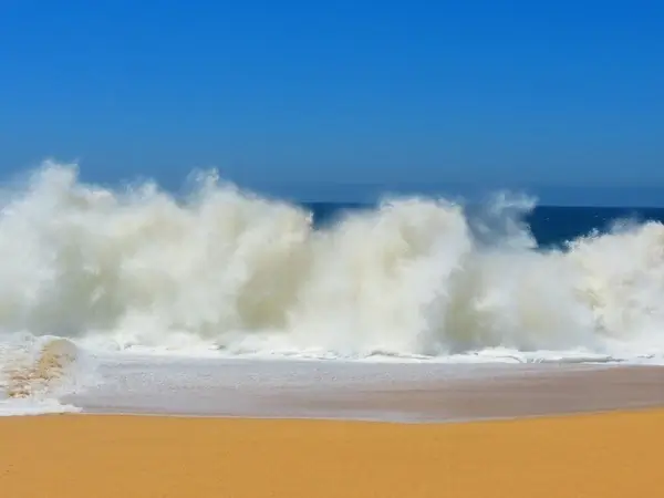 crashing waves cabo lover's beach