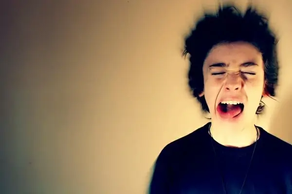 cry zoom zoom effect