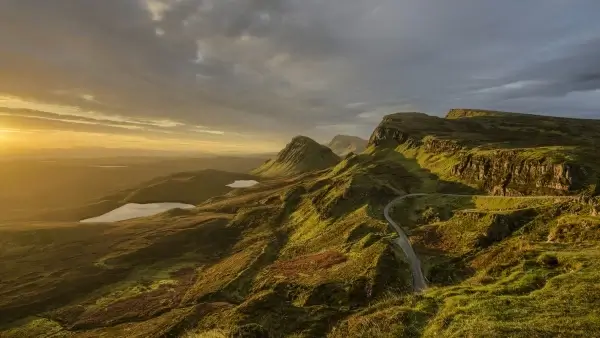 imposing high mountain landscape under sunlight