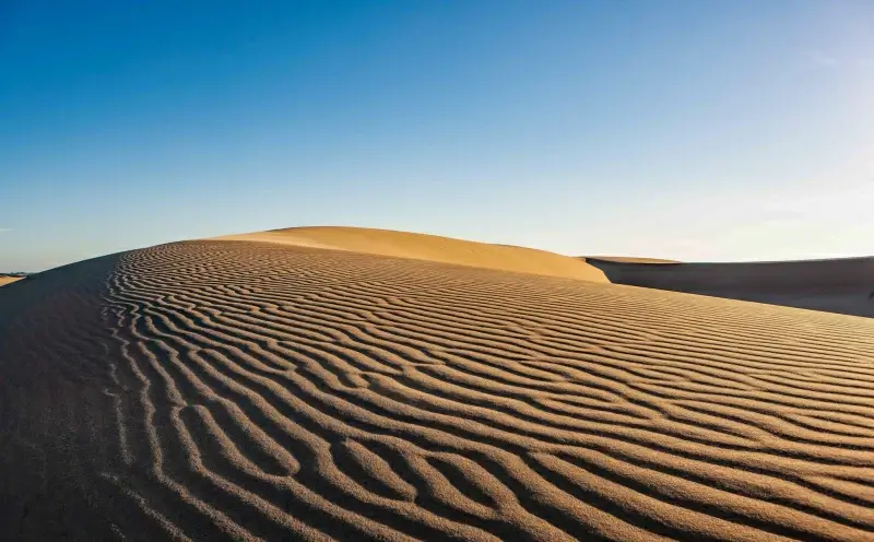 desert scene picture empty quiet
