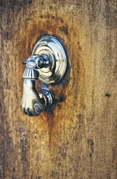 doorknocker door handle door