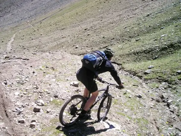 downhill mountain bike tour