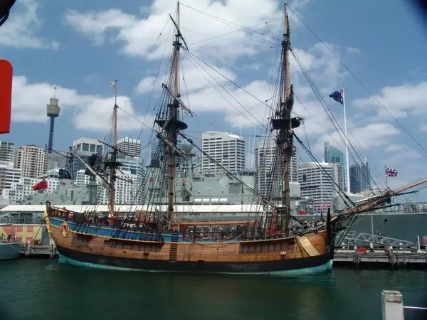 endeavour cook captain
