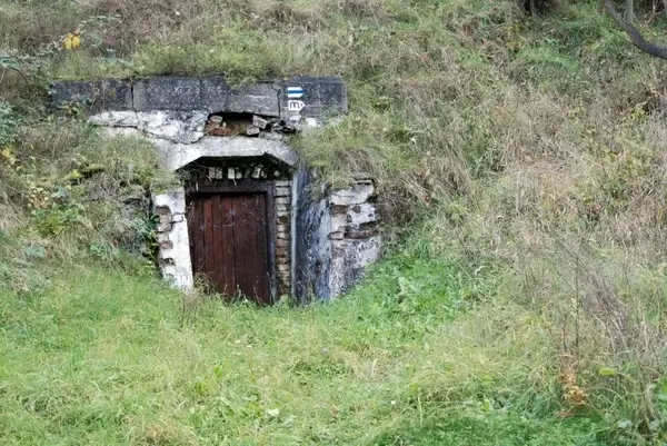 enter the catacombs
