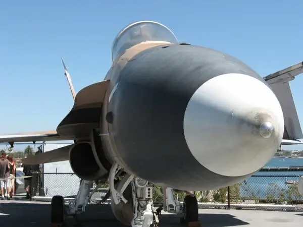 fa 18 hornet nose