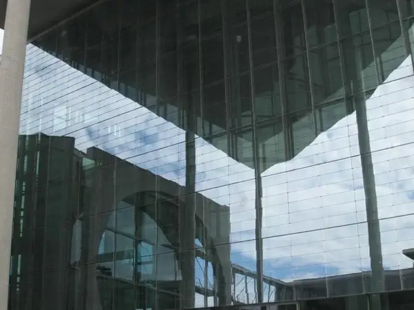 federal chancellery berlin government