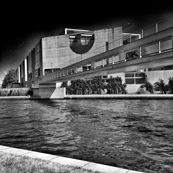 federal chancellery government policy