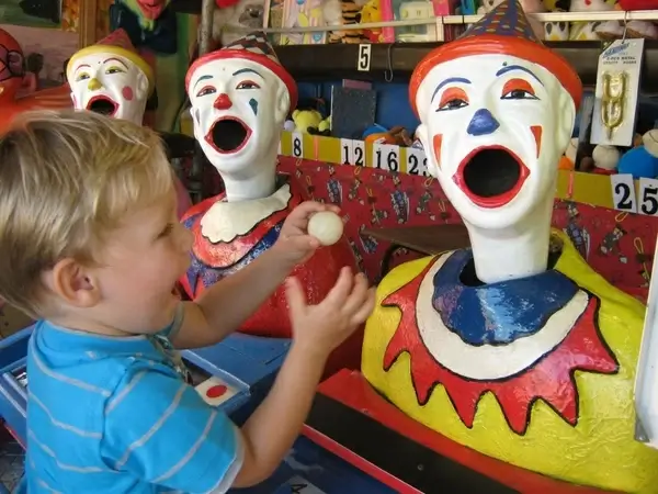 feeding the clowns