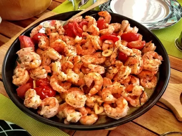 food prawns cooking
