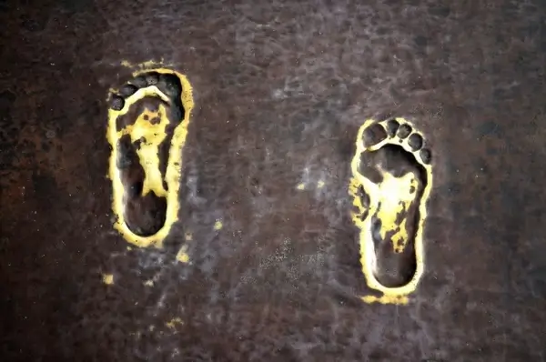 footprints