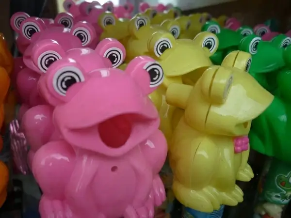 frog candy dispensers