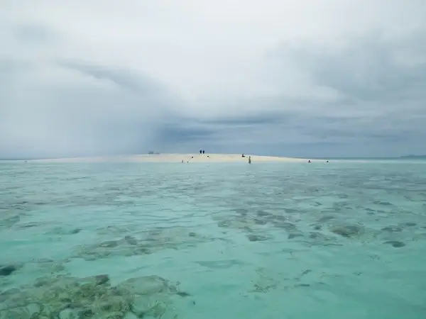 great barrier reef sand spit