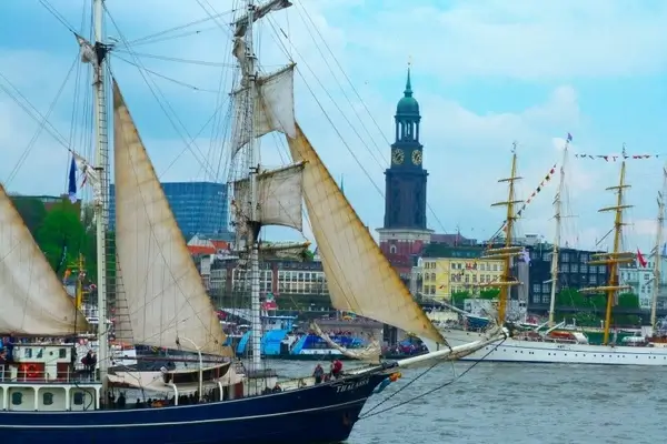 hafengeburtstag hamburg sailing vessel