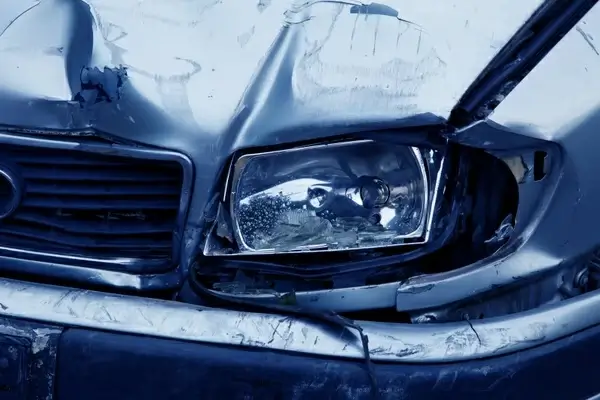 headlamp accident auto