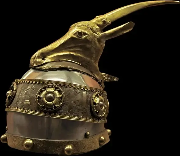 helmet old history
