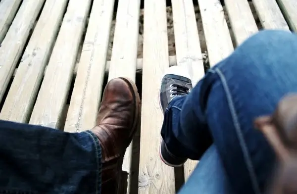 holiday feet rest