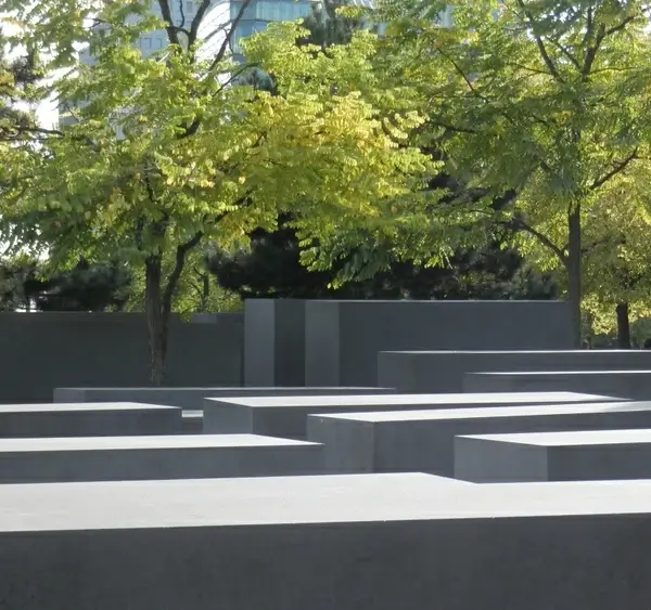 holocaust memorial berlin commemorative monument