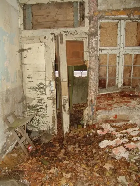 home crash renovation