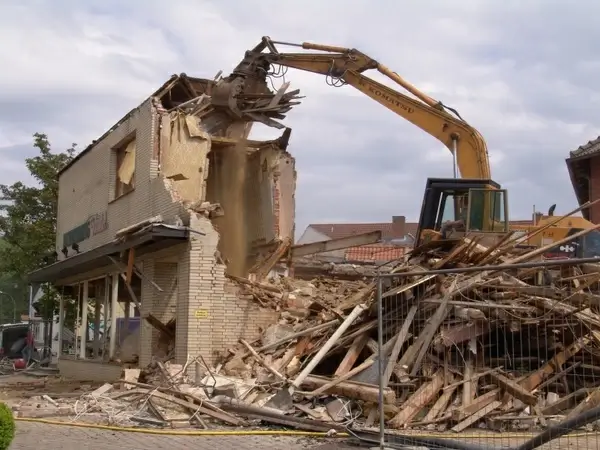 home crash renovation