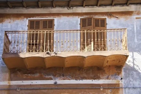 italy liguria bajardo decay