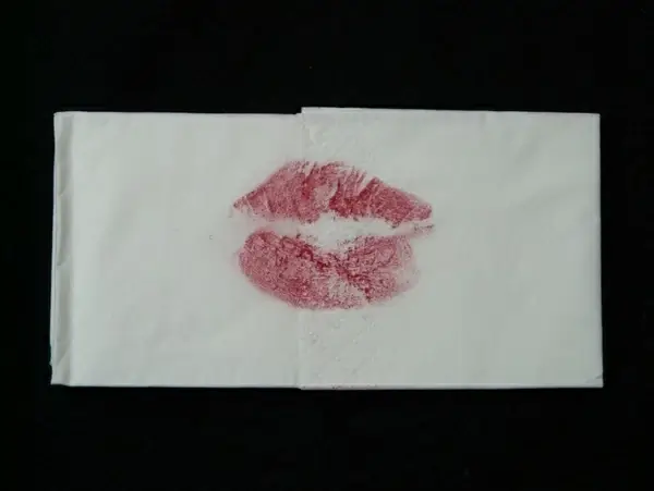 kiss kiss mouth lips