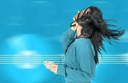 listen to music woman picture