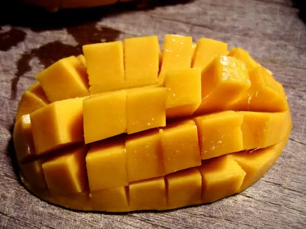 mango hedgehog