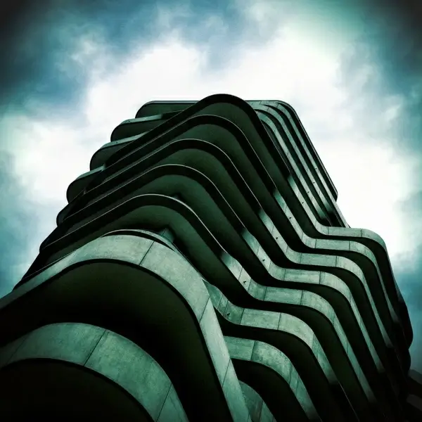 marco polo tower hamburg harbour city