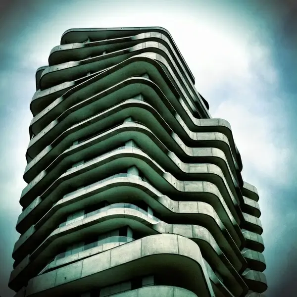 marco polo tower hamburg harbour city