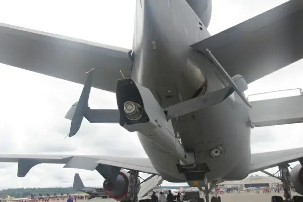 mcdonnell douglas kc 10 extender 