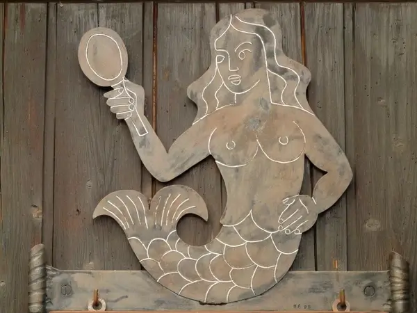 mermaid mirror water sprite