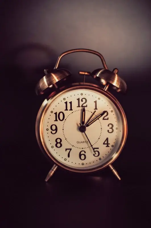mini alarm clock picture classic dark elegance