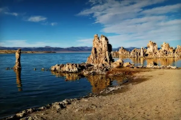 mono lake tufa late sun