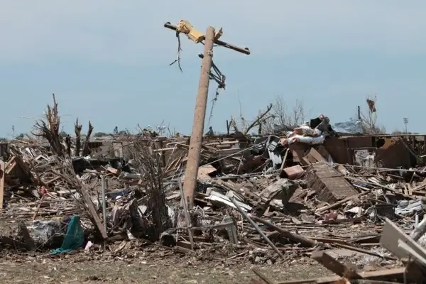 moore oklahoma tornado