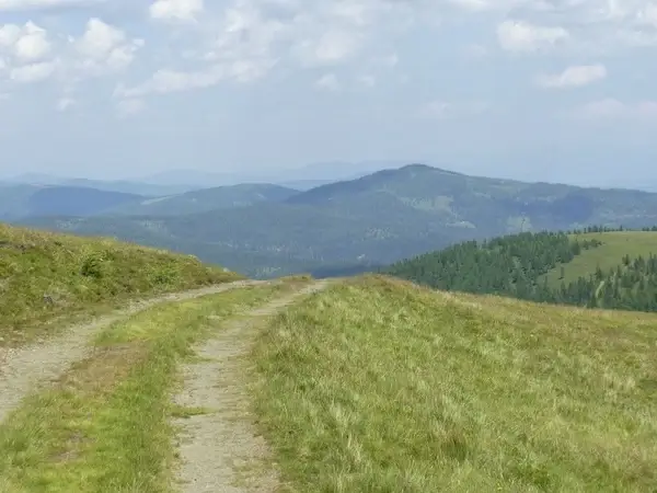 mountains mountain field