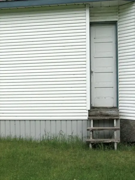 narrow doorway right
